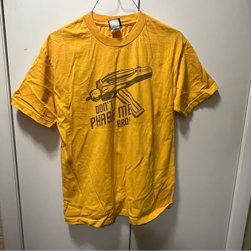 Yellow ‘Don’t Phase Me, Bro!’ Star Trek Graphic T-Shirt
